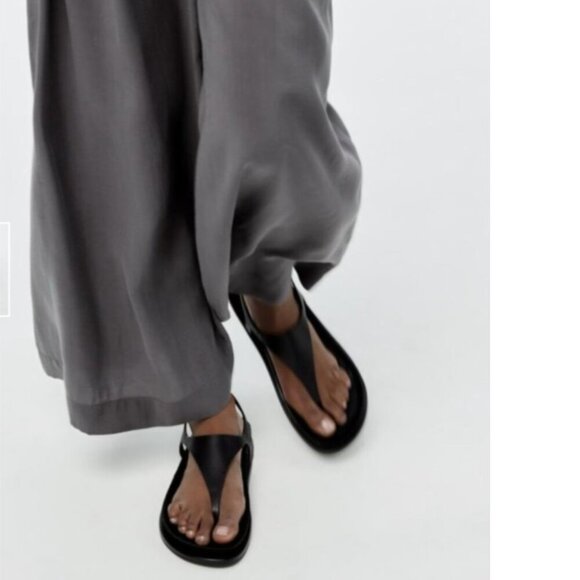 Sold - Picture 1 of 11